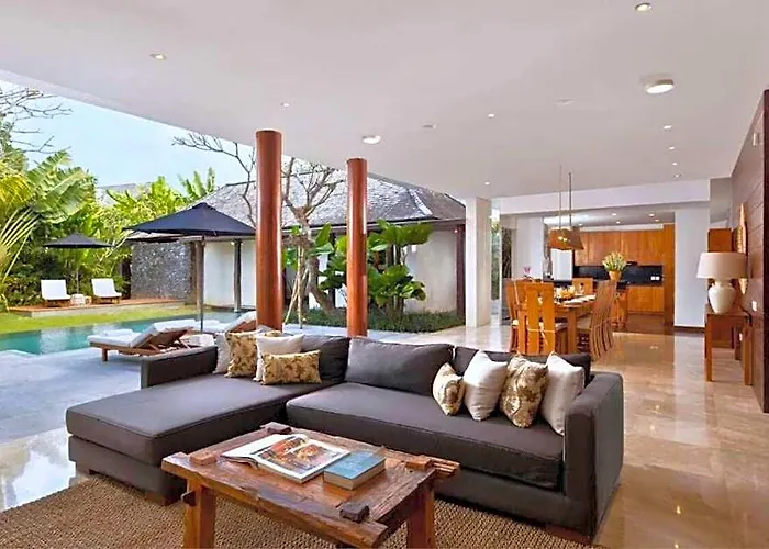 Karishma 3 Bedroom Private Pool Zn34 别墅 Kuta Selatan