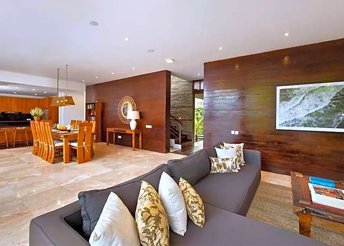 Karishma 3 Bedroom Private Pool Zn34 Kuta Selatan